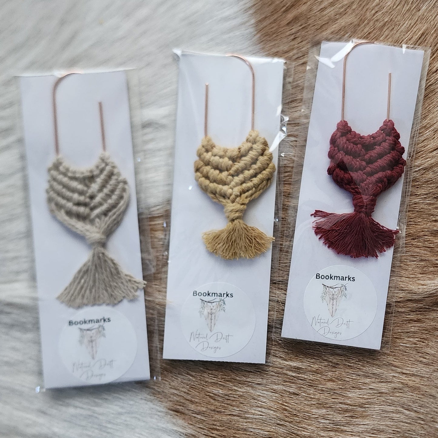 Bookmarks macrame