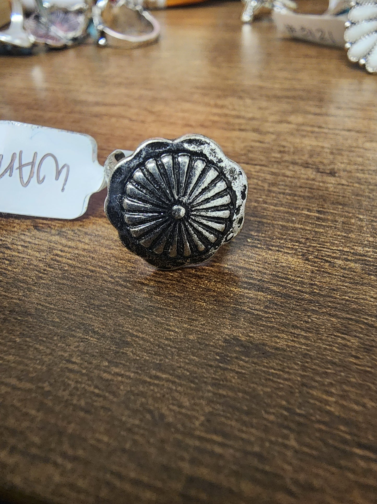Concho ring