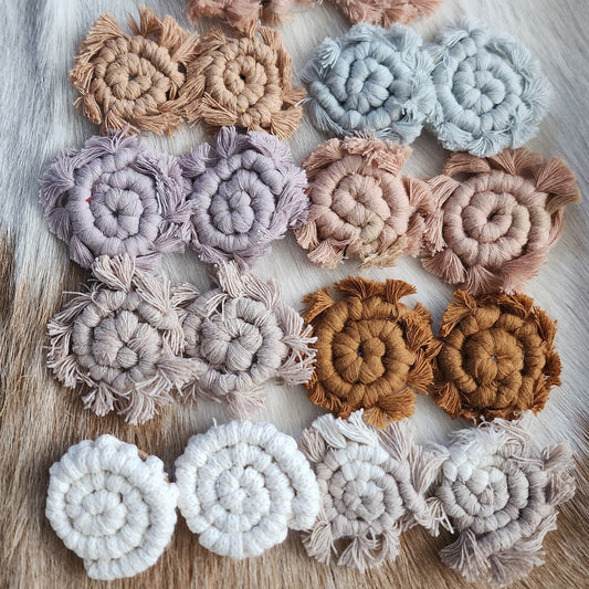 NDD Round Macramé Magnet