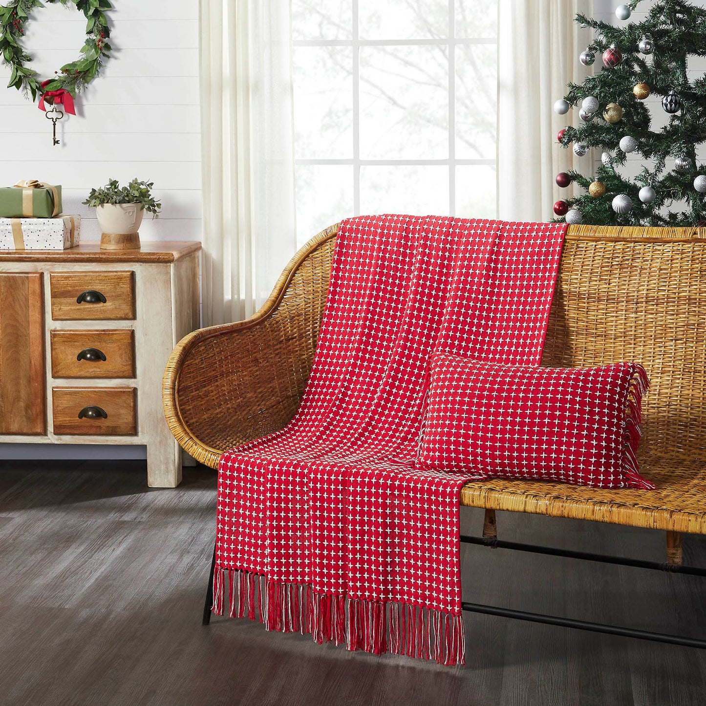 Gallen Red White Woven Throw 50x60