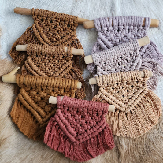 NDD Macramé Magnet