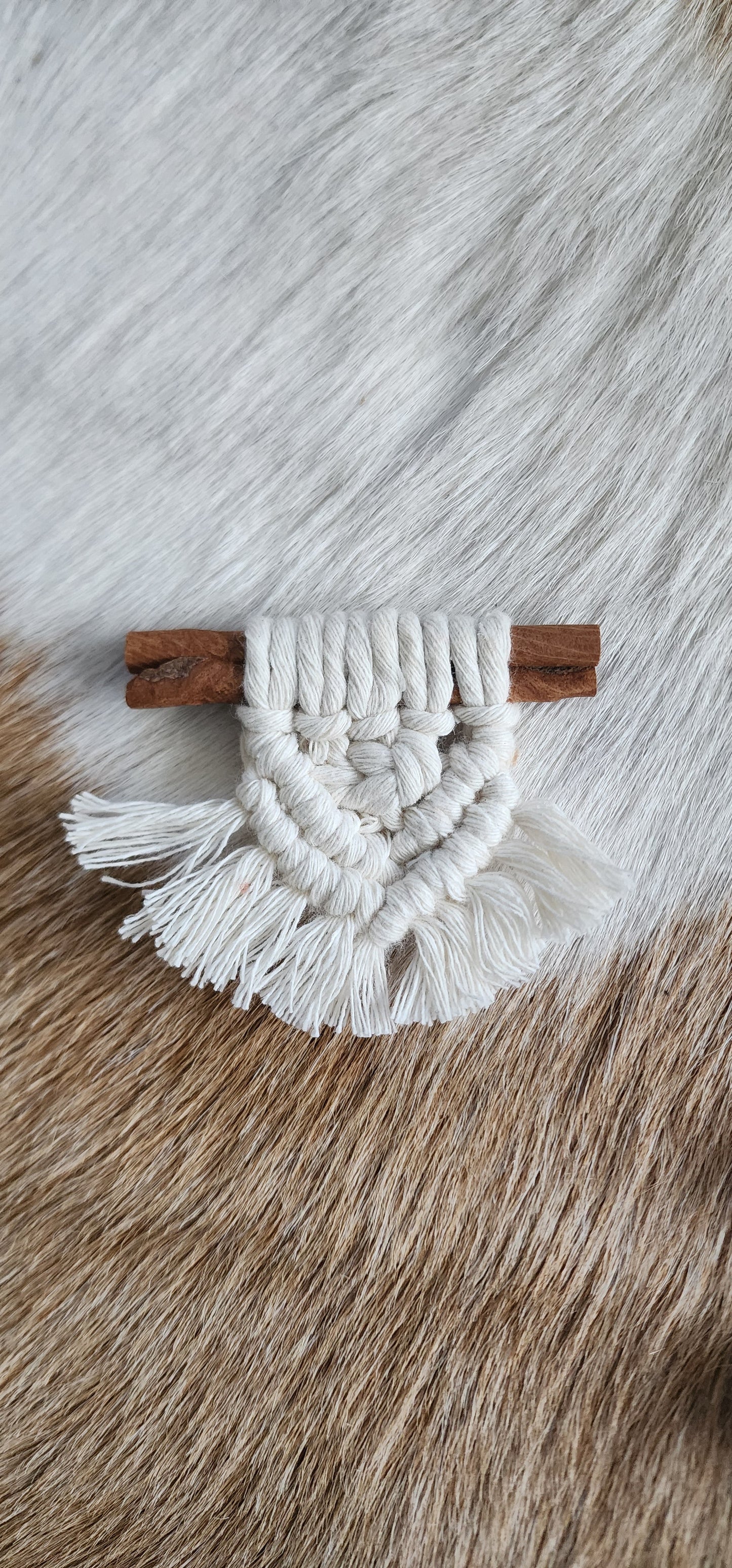 NDD Macramé Magnet