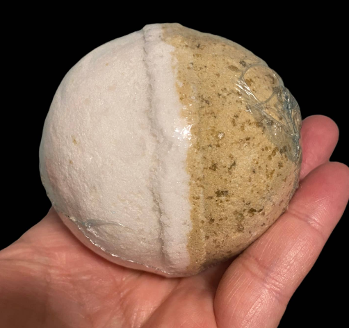 Bath Bomb - Large Bath Bomb 5.5oz