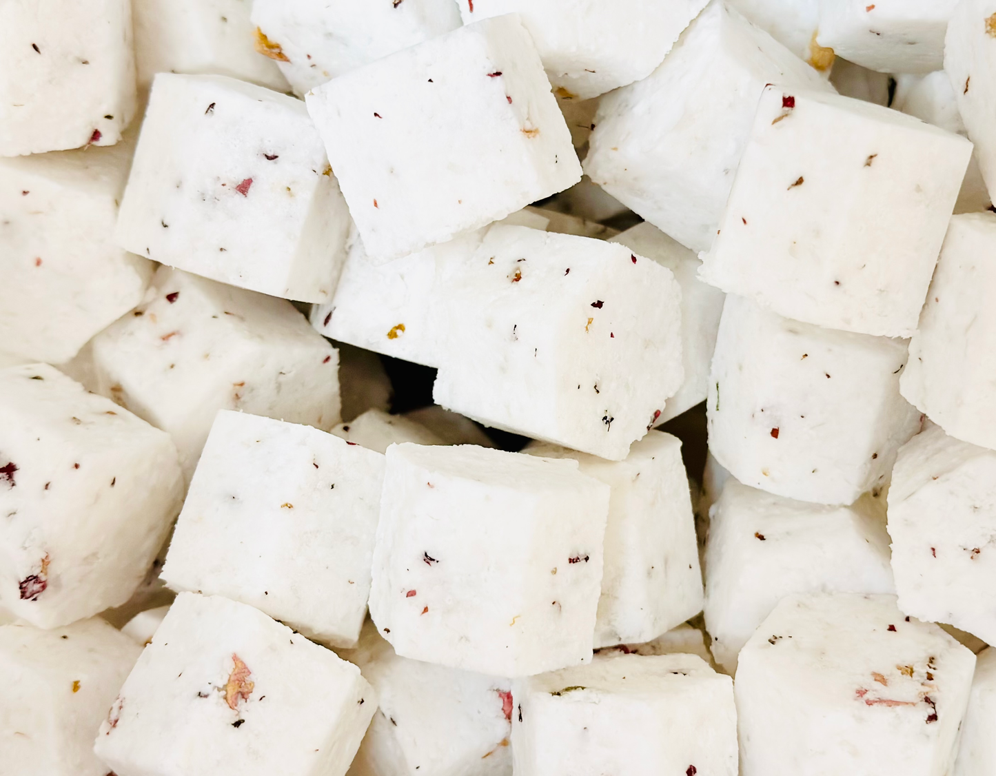 Salt & Sage Apothecary Shower Steamers: Peppermint Eucalyptus