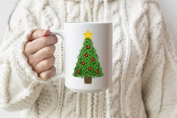 CHRISTMAS SWEATER TREE MUG