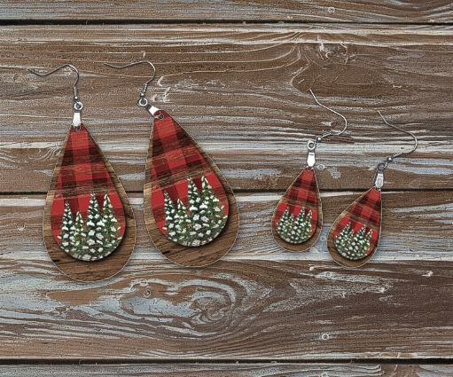 WINTER TREE TRIO CHRISTMAS EARRING