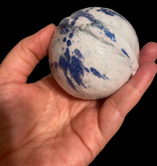 Bath Bomb - Large Bath Bomb 5.5oz