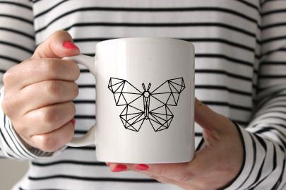 GEOMETRIC BUTTERFLY MUG