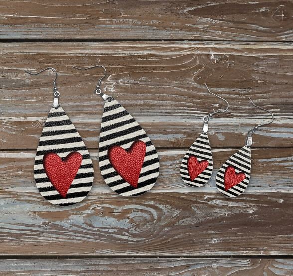 HEART AND STRIPE HOLIDAY EARRINGS