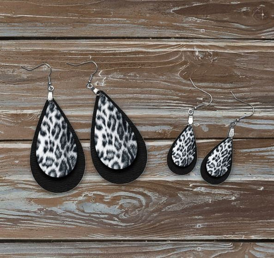 SNOW LEOPARD EARRINGS