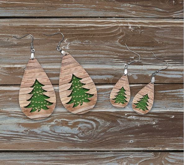 Christmas tree earrings