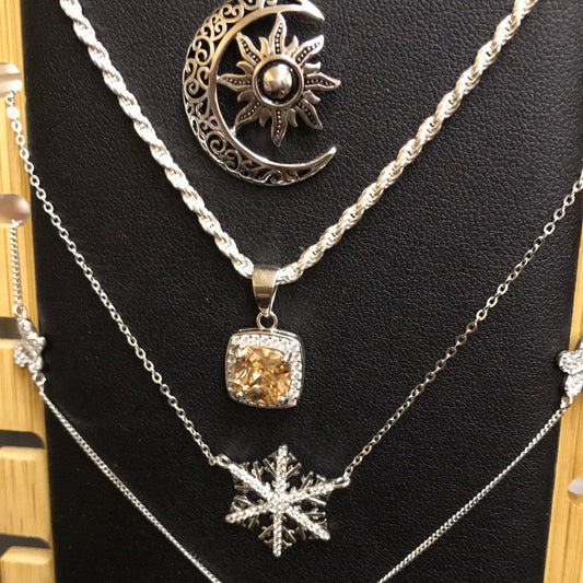 TOT Champagne necklace