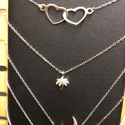 TOT Palm tree necklace